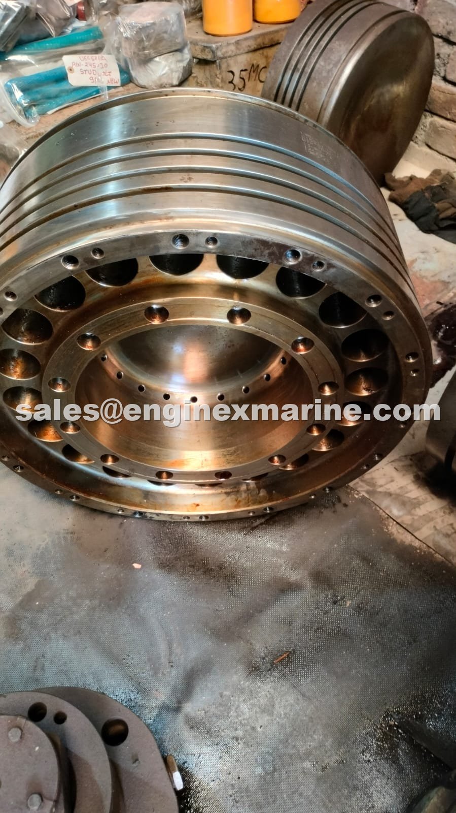 MAN B&amp;W – 7S26MC – SPARES - PISTON CROWN