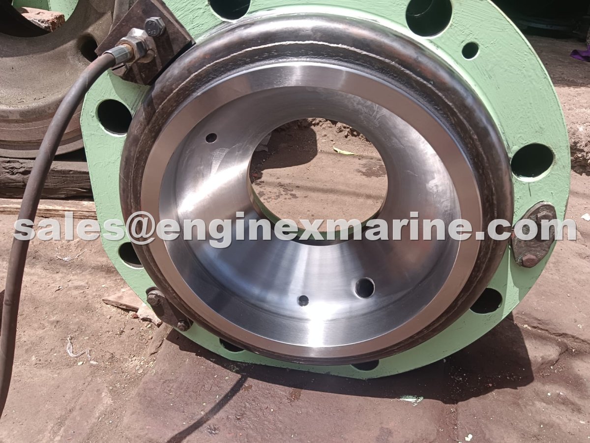 MAN B&amp;W – 5L35MC – CYLINDER HEAD