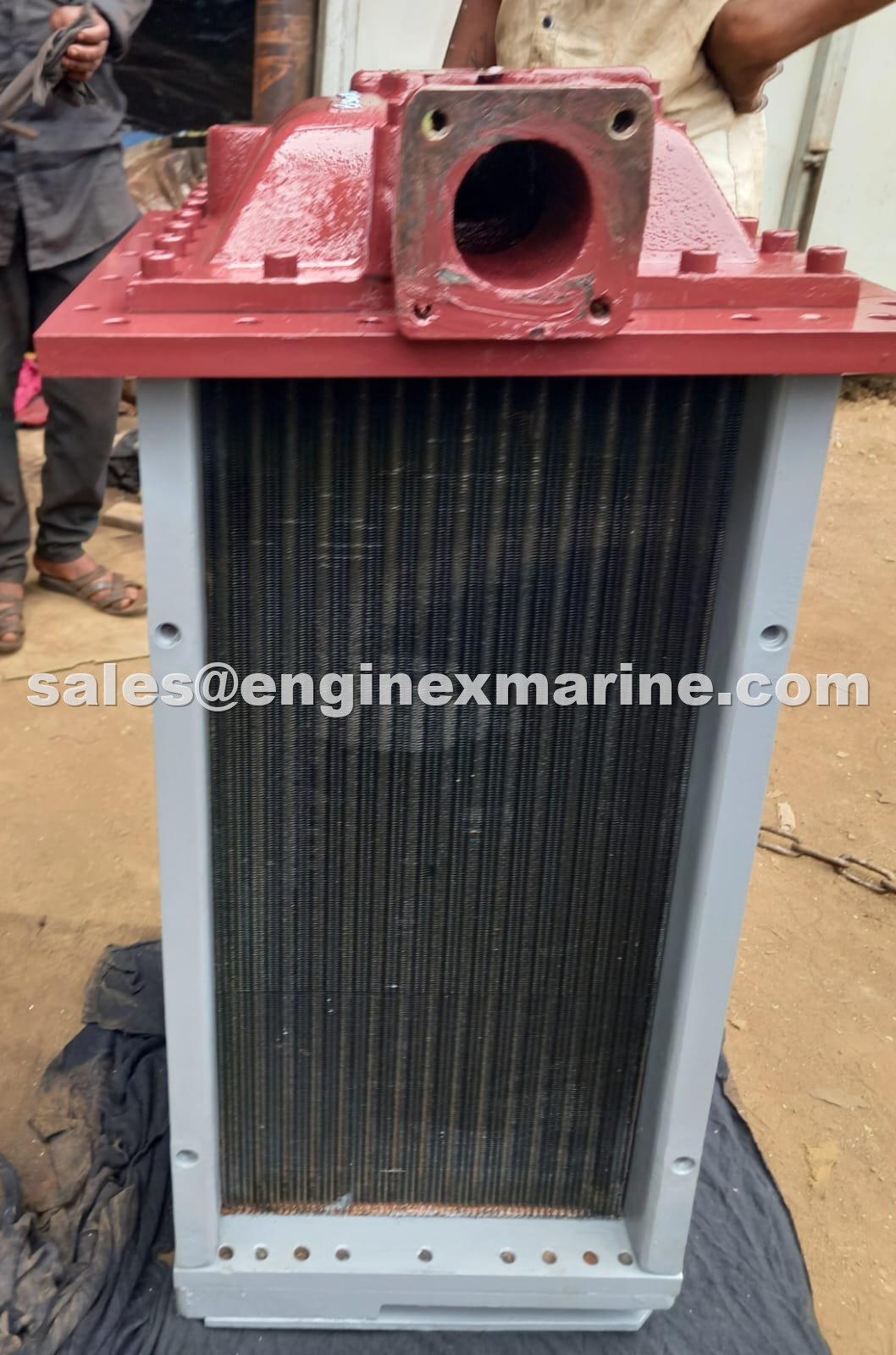 MAN B&amp;W – 8L35MC – AIR COOLER