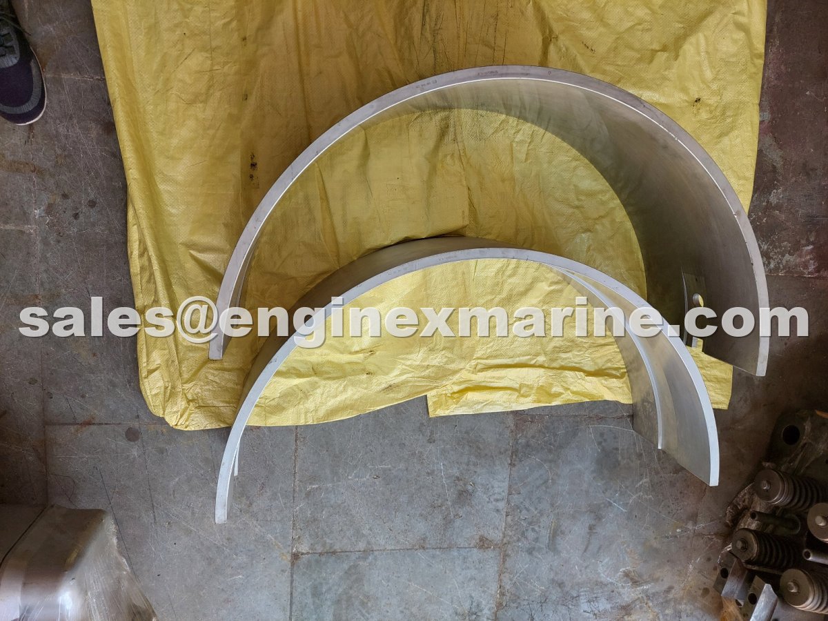 MAN B&amp;W – 8L35MC – BEARINGS