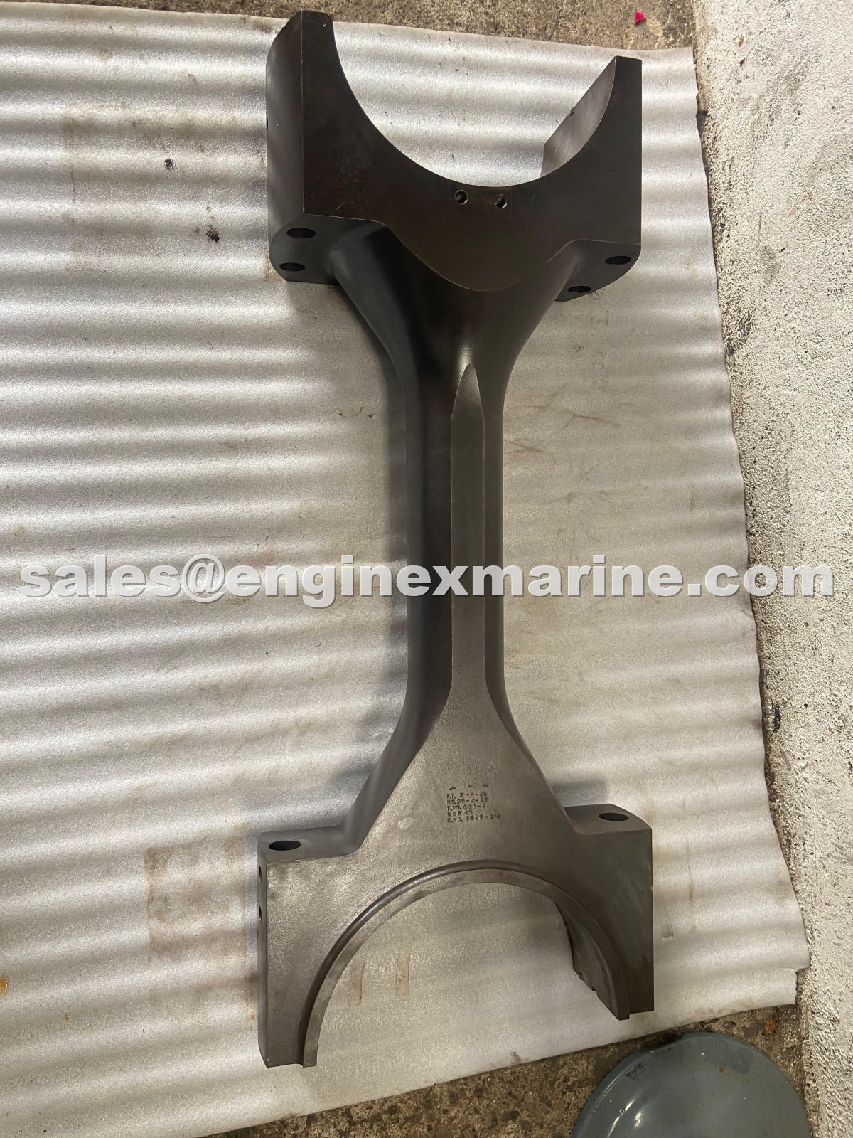 MAN B&amp;W – 10L35MC – CONNECTING RODS