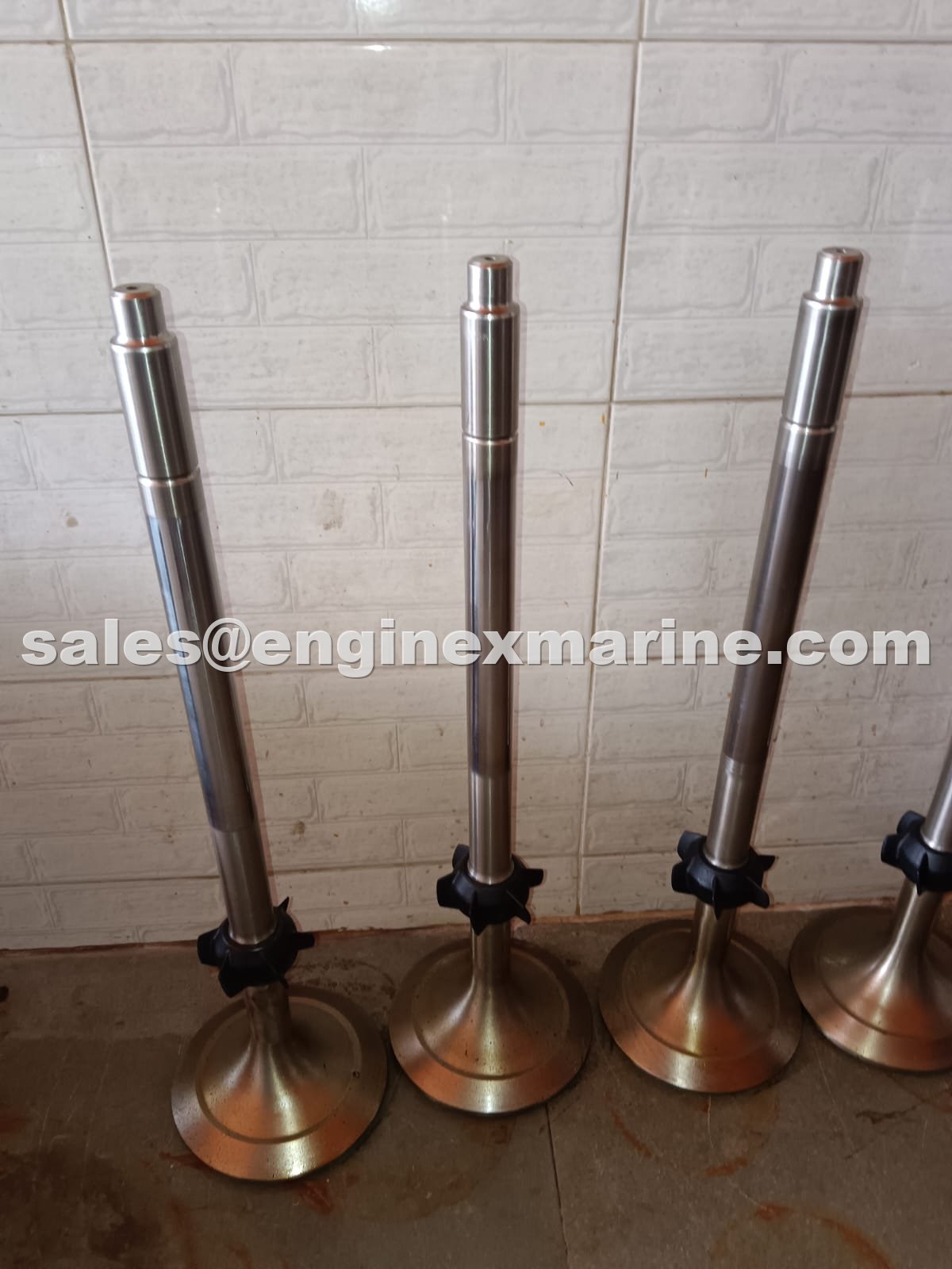 MAN B&amp;W – 12L35MC – EXHAUST VALVE SPINDLE