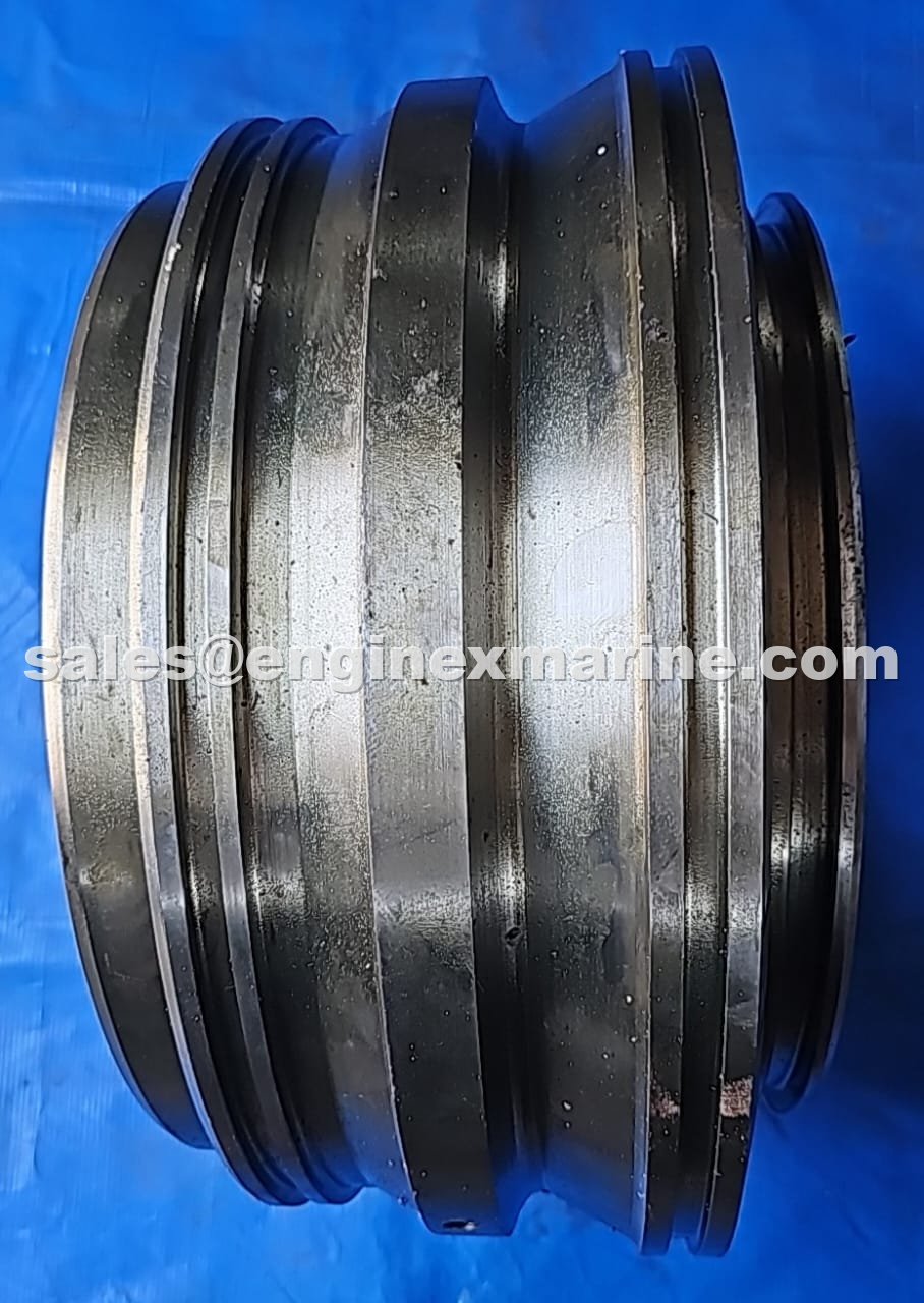 MAN B&amp;W – 12L35MC – VALVE SEAT
